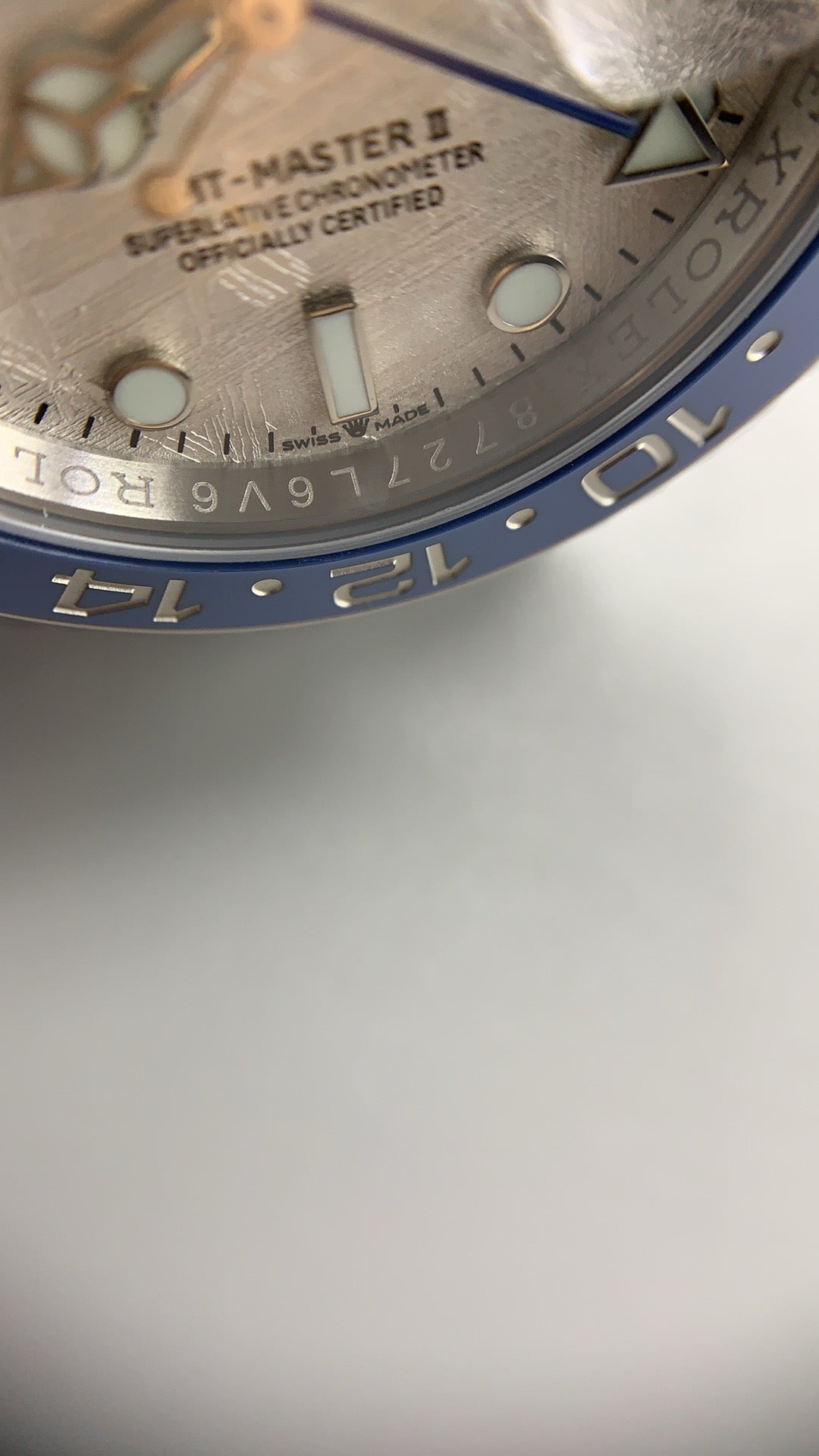 Rolex GMT-Master II 40MM | หน้าปัดอุกกาบาต ขอบสีน้ำเงิน-แดง (บลูเบอร์รี่) | กลไกอัตโนมัติ Cal.3285