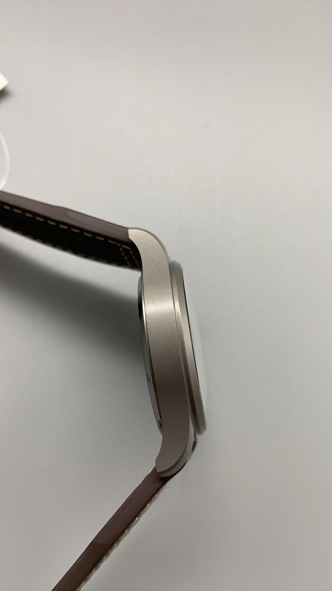 IWC Pilot's Watch Mark XVIII Heritage | 40MM | ตัวเรือนไทเทเนียม | ฟังก์ชันวันที่ | หน้าปัดสีน้ำตาล | สายหนังวัวสีน้ำตาล | กลไกอัตโนมัติ Cal.35111