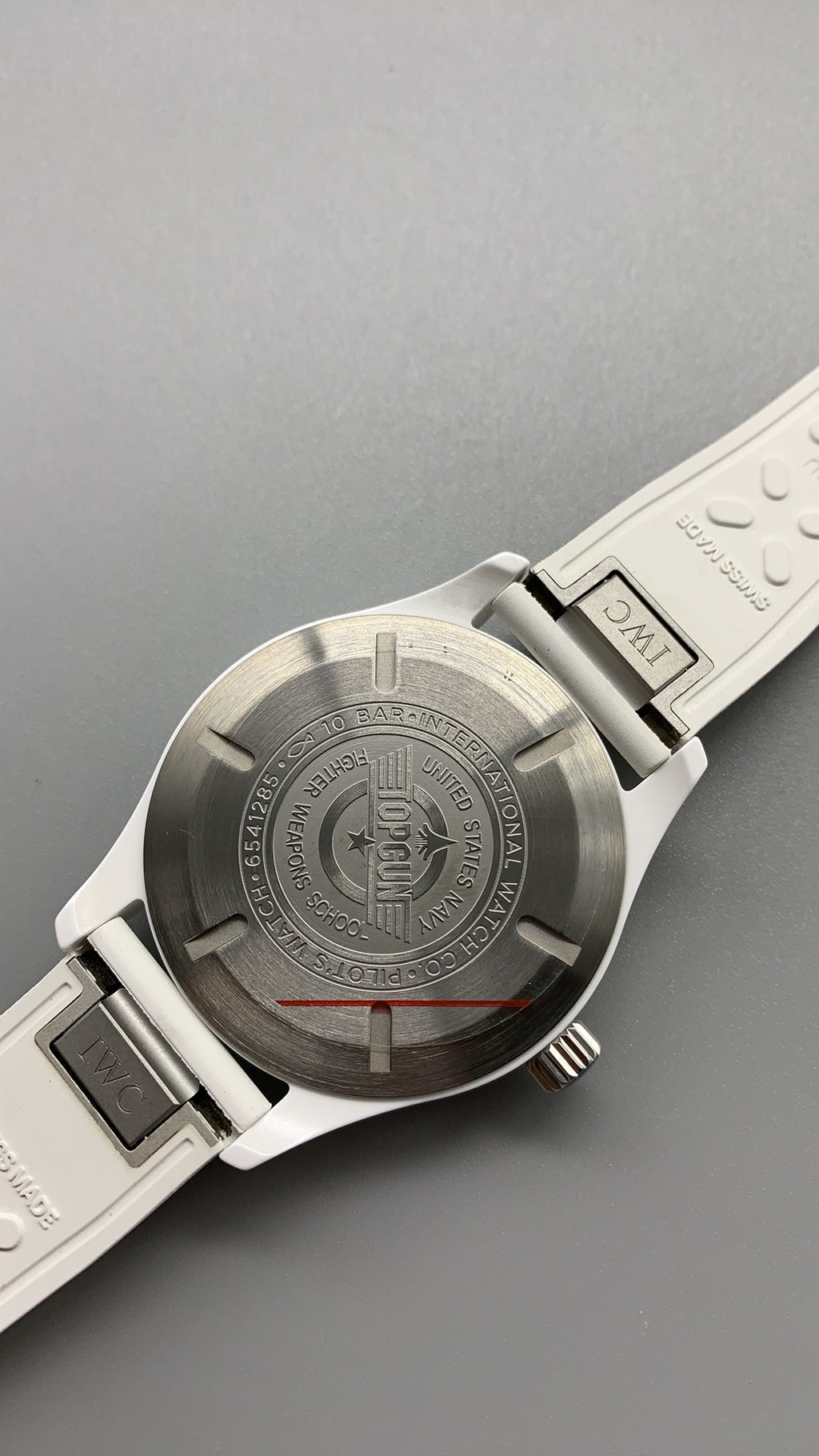 IWC Pilot's Watch Mark XVIII Top Gun | 40MM | ตัวเรือนเซรามิกสีดำ | ฟังก์ชันวันที่ | หน้าปัดสีดำ | สายผ้าไนลอนสีดำ | กลไกอัตโนมัติ Cal.35111