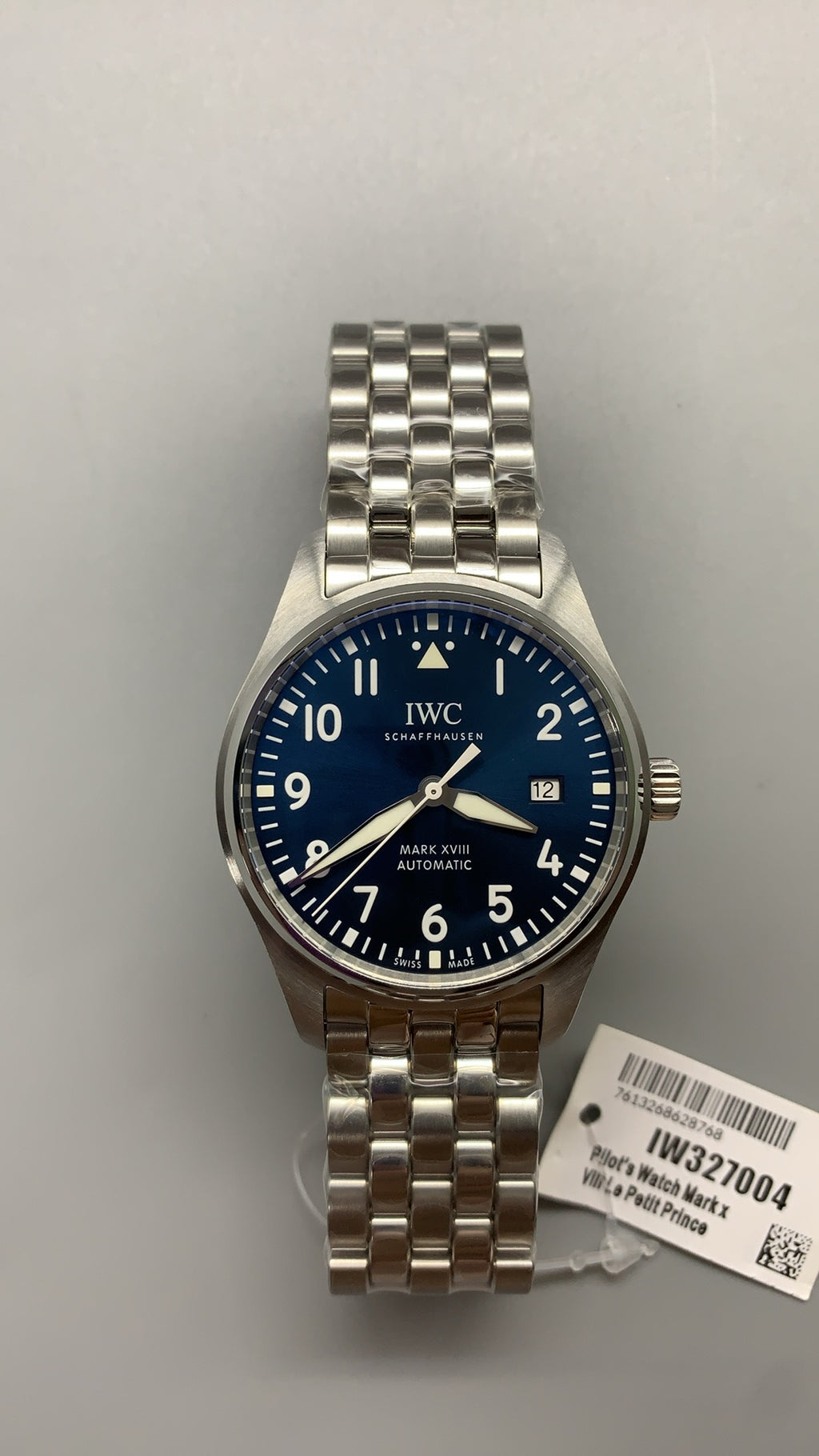 IWC Pilot's Watch Mark XVIII | 40MM | ตัวเรือนสแตนเลสสตีล | ฟังก์ชันวันที่ | หน้าปัดสีดำ | สายหนังวัวสีดำ | กลไกอัตโนมัติ Cal.35111