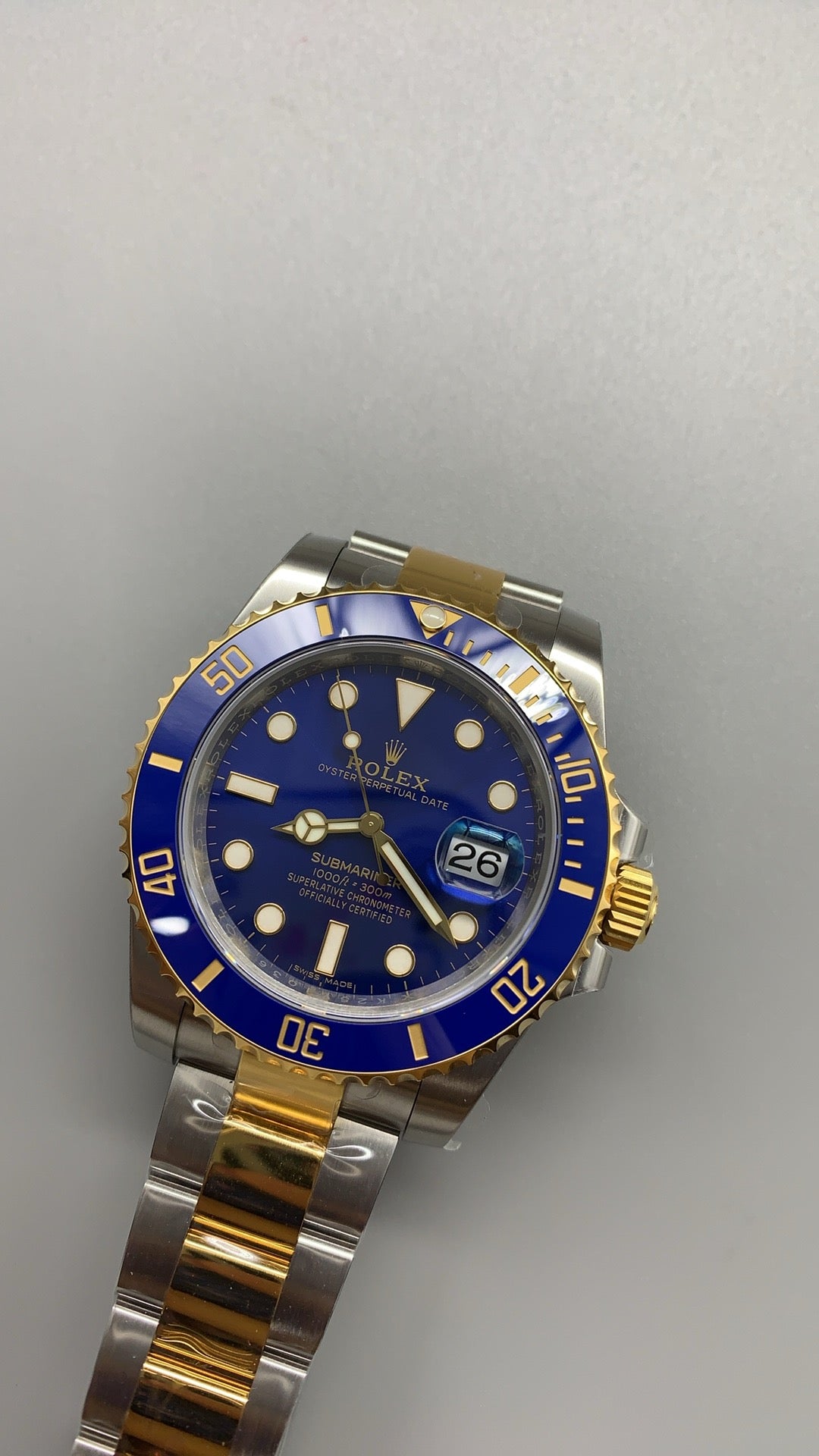 Rolex Submariner 41MM | หน้าปัดสีน้ำเงิน ขอบสีน้ำเงิน | ตัวเรือนทูโทนสแตนเลสเคลือบสีทอง PVD