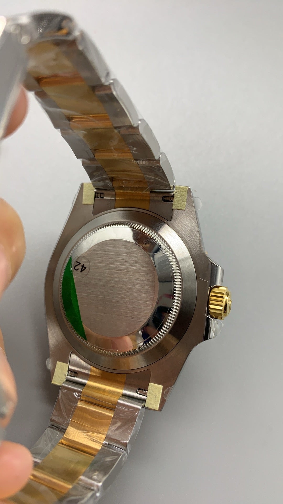 Rolex Submariner 41MM | หน้าปัดสีน้ำเงิน ขอบสีน้ำเงิน | ตัวเรือนทูโทนสแตนเลสเคลือบสีทอง PVD