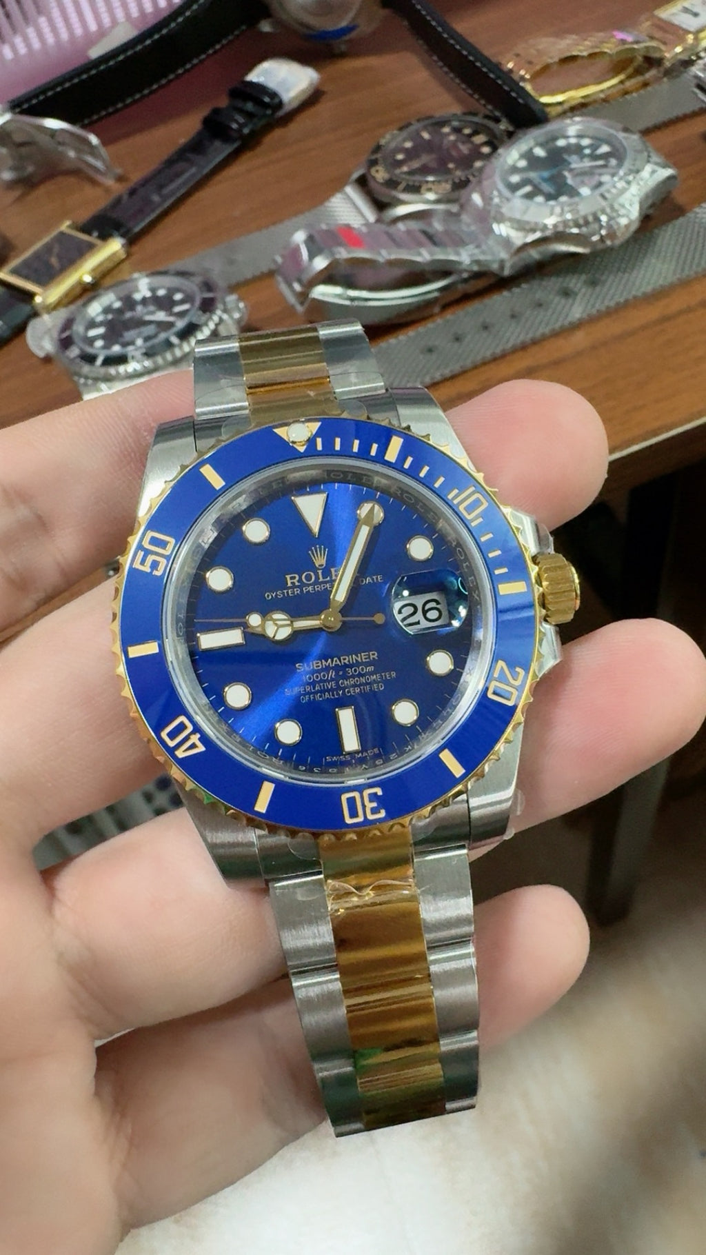 Rolex Submariner 41MM | หน้าปัดสีน้ำเงิน ขอบสีน้ำเงิน | ตัวเรือนทูโทนสแตนเลสเคลือบสีทอง PVD