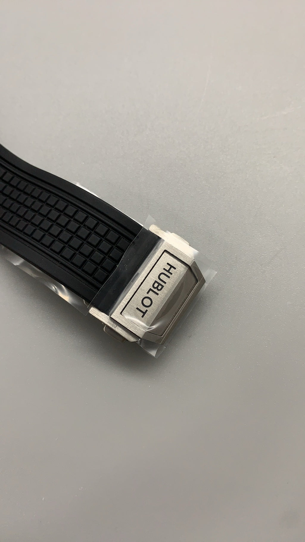 Hublot Spirit of Big Bang | 42MM | ตัวเรือนไทเทเนียมทรงถังไวน์ (Tonneau) | หน้าปัดสเกเลตัน | จับเวลา Chronograph | กลไกอัตโนมัติ HUB4700