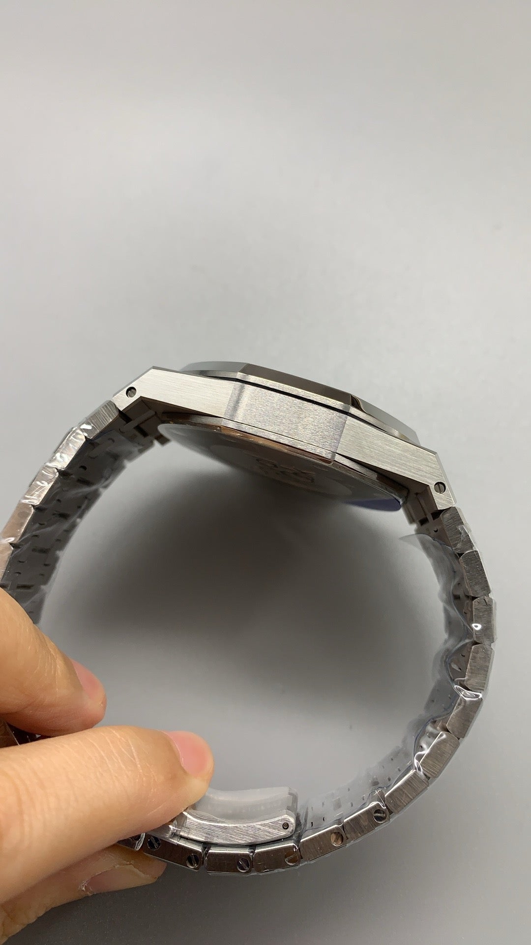 Audemars Piguet Royal Oak 26331ST | 41MM | ตัวเรือนสแตนเลสสตีล | หน้าปัดสีน้ำเงิน | จับเวลา Chronograph | กลไกอัตโนมัติ Cal.2385