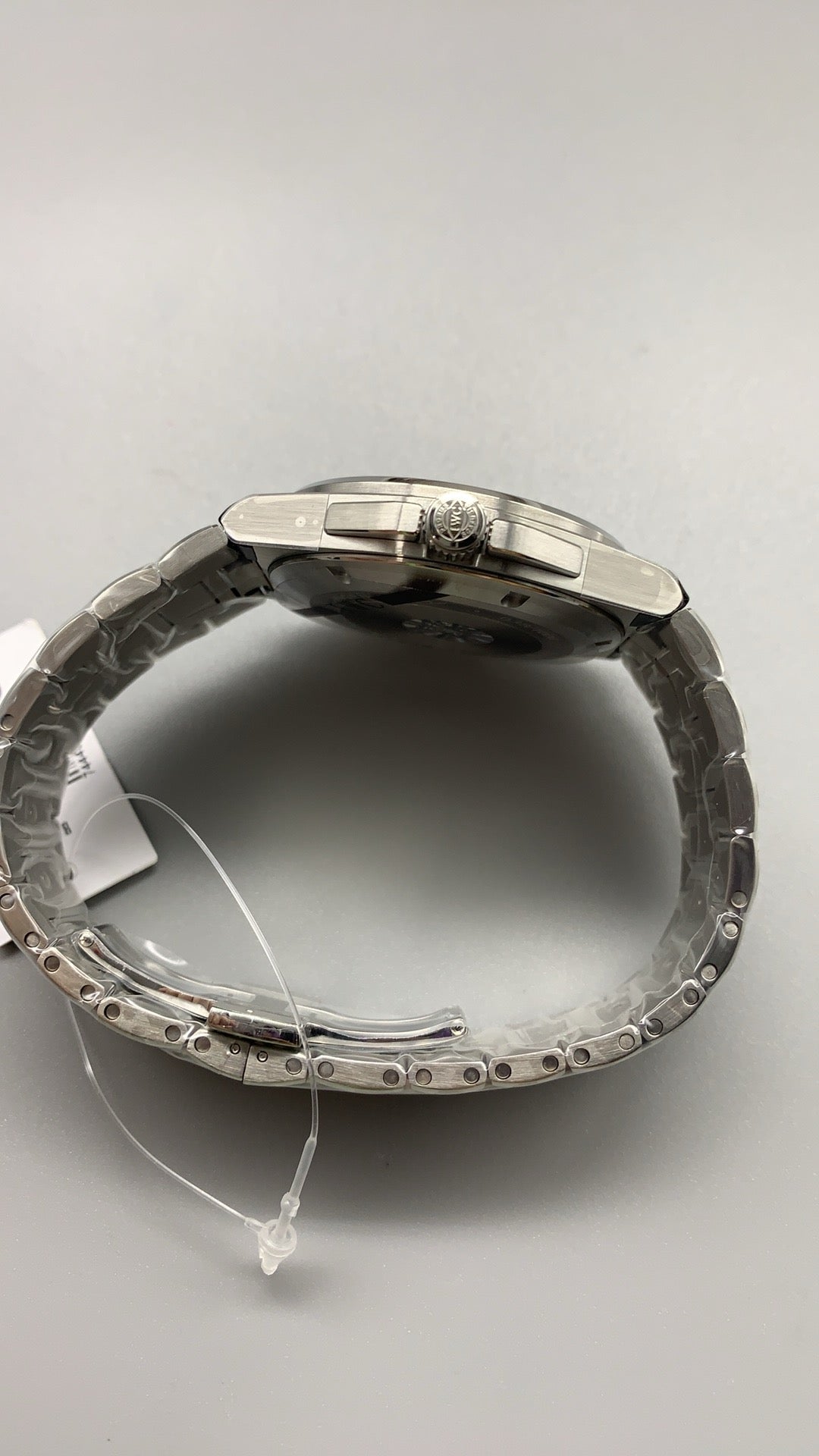 IWC Ingenieur Automatic 40 | 40MM | ตัวเรือนสแตนเลสสตีล | ฟังก์ชันวันที่ | หน้าปัดสีเขียว | สายเหล็กสแตนเลส | กลไกอัตโนมัติ Cal.32111