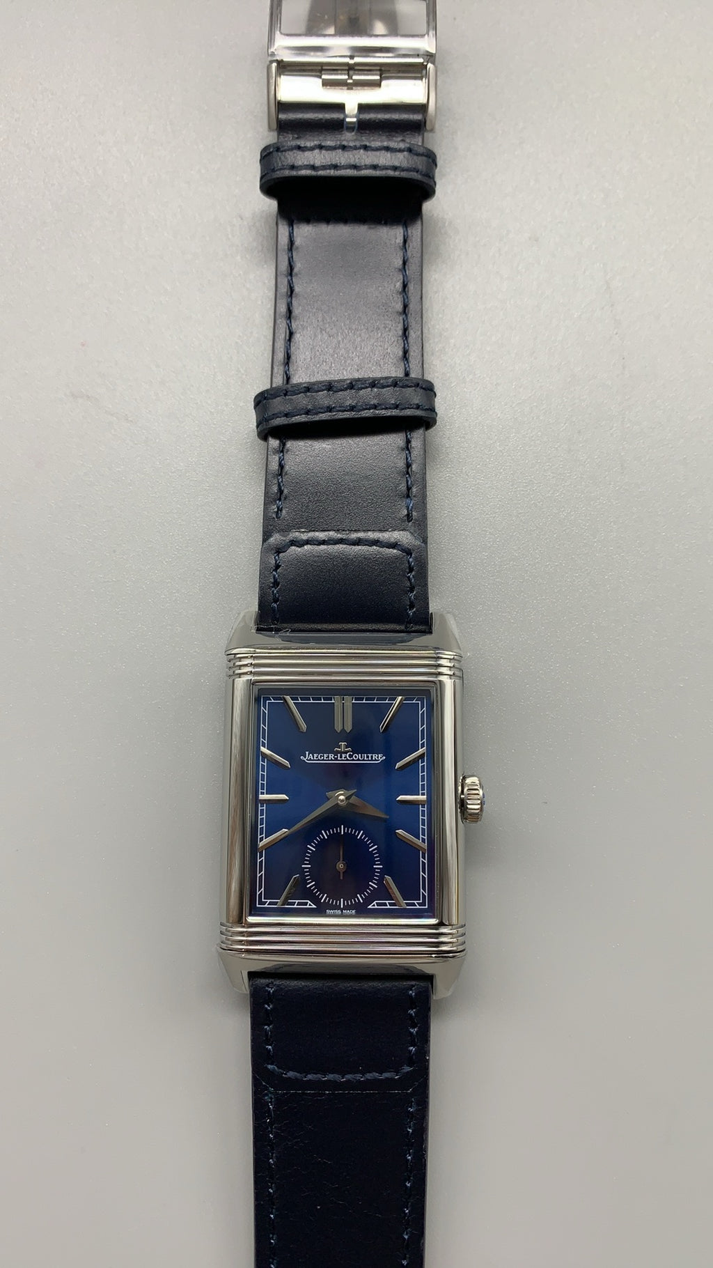 Jaeger-LeCoultre Reverso Classic Small Seconds | 45.6×27.4MM | Stainless steel case | Manual winding movement | Blue dial | Blue alligator strap | Small seconds function