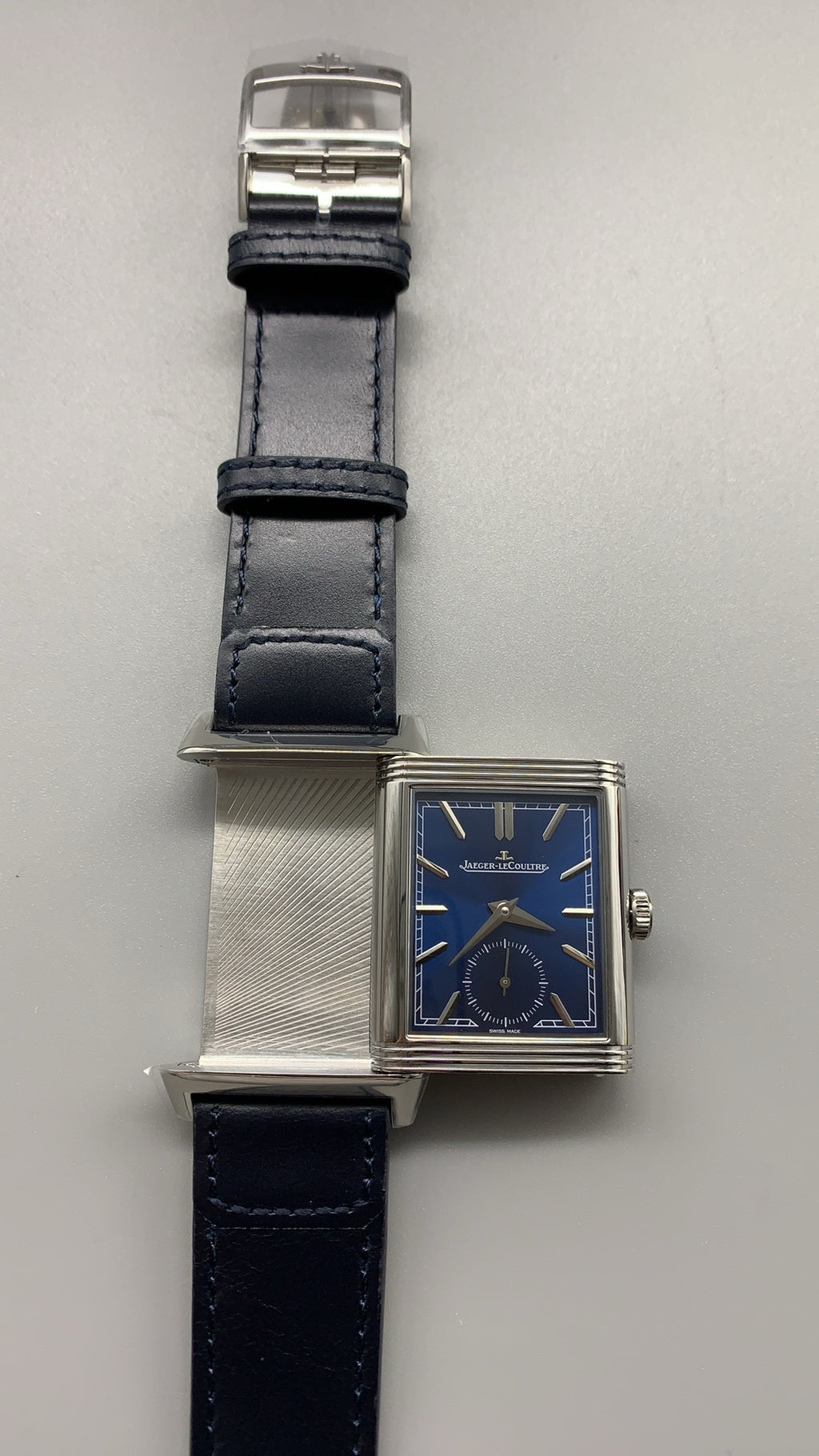 Jaeger-LeCoultre Reverso Classic Small Seconds | 45.6×27.4MM | Stainless steel case | Manual winding movement | Blue dial | Blue alligator strap | Small seconds function