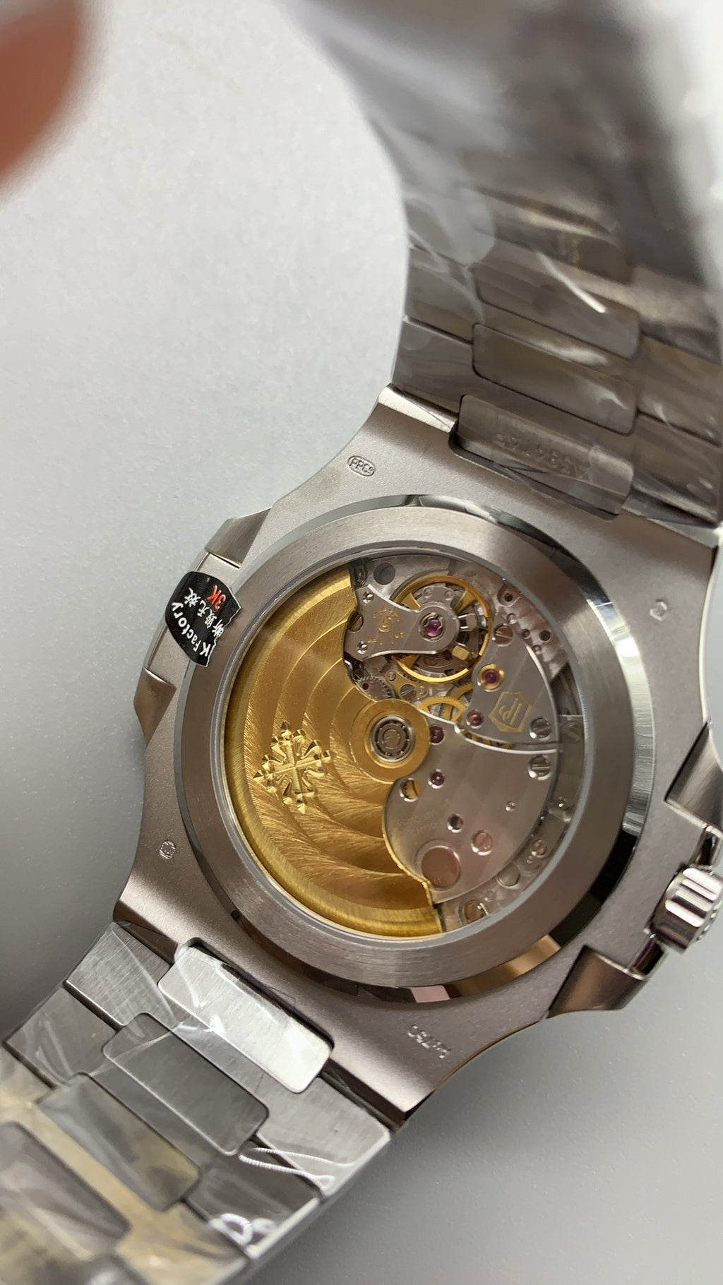 Patek Philippe Nautilus 5811 | 41MM | รุ่นใหม่! | หน้าปัดสีน้ำเงินซันเรย์ | กลไกอัตโนมัติ Cal.26-330