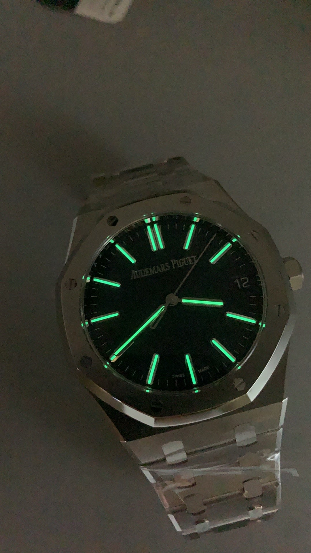 Audemars Piguet Royal Oak 15510ST | 41MM | ตัวเรือนสแตนเลสสตีล | หน้าปัดสีน้ำเงิน | กลไกอัตโนมัติ Cal.4302