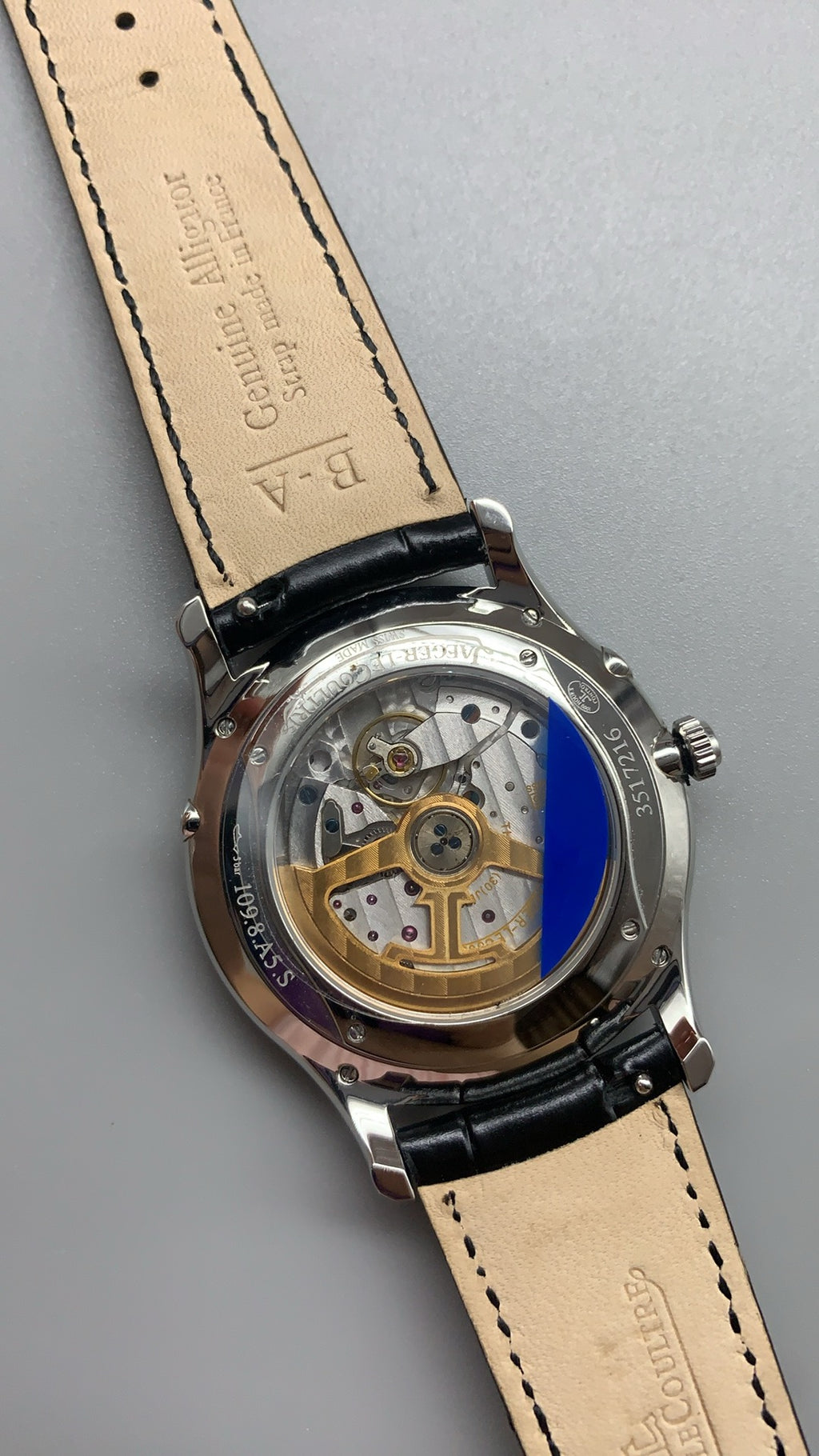 Jaeger-LeCoultre Master Ultra Thin Moon | 39MM | Stainless Steel Case | Moon Phase + Date Function | White Dial | Black Crocodile Leather Strap | Automatic Movement Cal.925/1