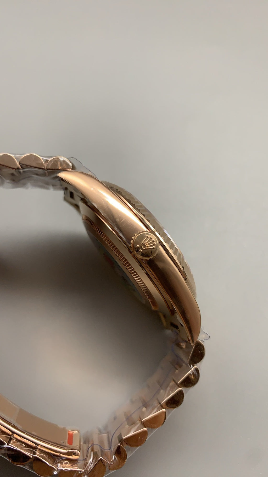 Rolex Day-Date 40MM | โชว์วันและวันที่ | กลไกอัตโนมัติ Cal.3255