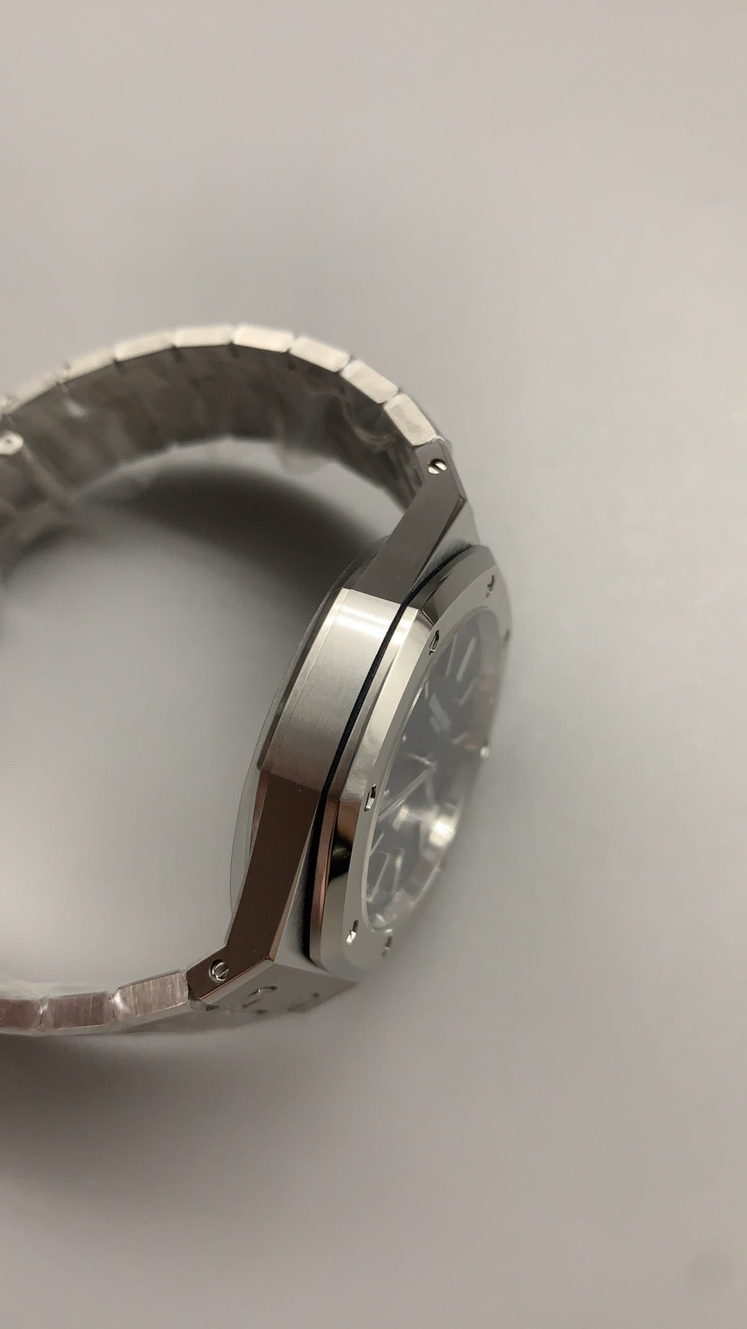 Audemars Piguet Royal Oak 16202ST | 39MM | ตัวเรือนสแตนเลสสตีล | หน้าปัดสีน้ำเงินด้าน (Matte Blue) | กลไกอัตโนมัติ Cal.7121