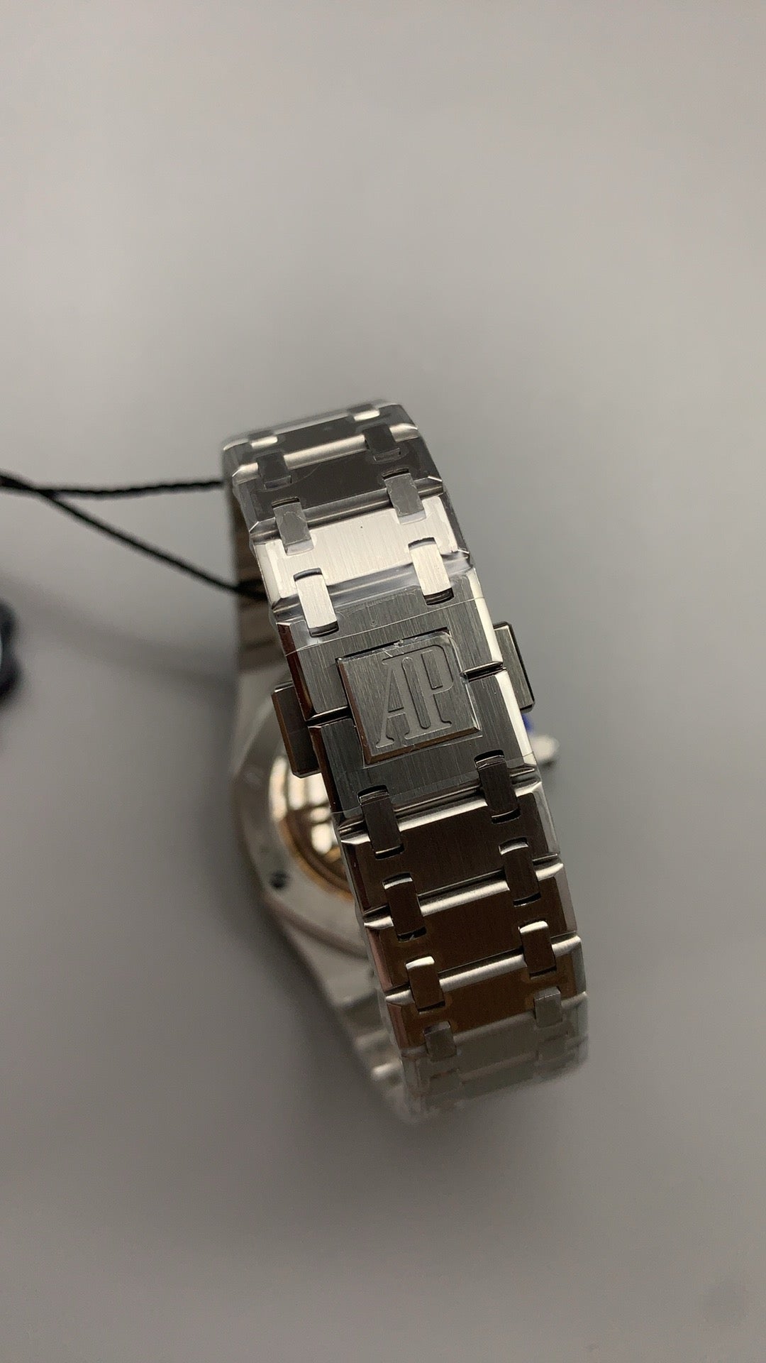 Audemars Piguet Royal Oak 16202ST | 39MM | ตัวเรือนสแตนเลสสตีล | หน้าปัดสีน้ำเงินด้าน (Matte Blue) | กลไกอัตโนมัติ Cal.7121