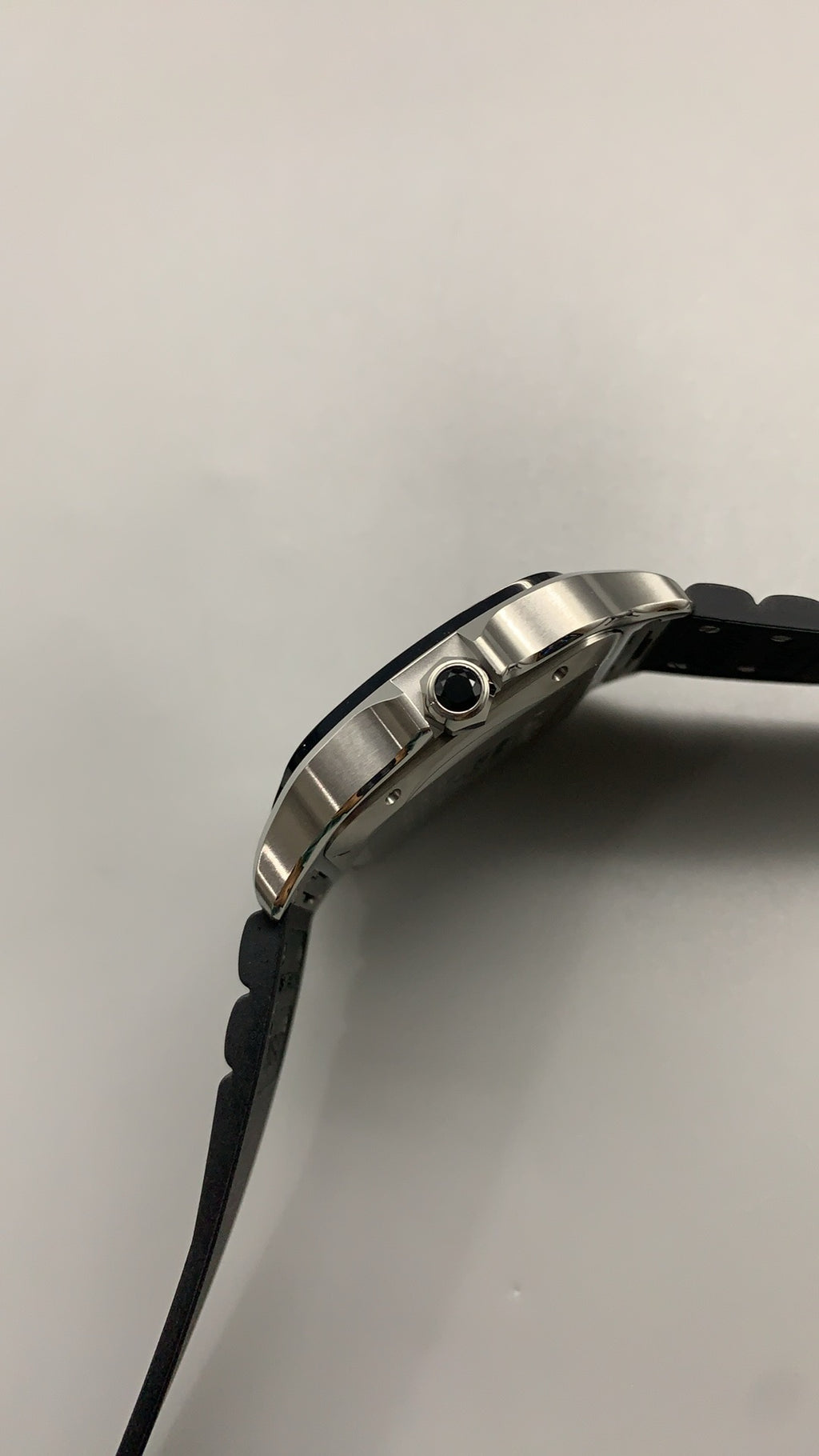 Cartier Santos de Cartier | ขนาด 40 มม. (Large) | ขอบหน้าปัดสีดำ | สายยาง | อัตโนมัติ