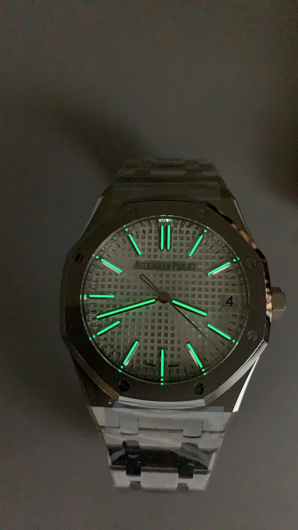 Audemars Piguet Royal Oak 15510ST | 41MM | ตัวเรือนสแตนเลสสตีล | หน้าปัดสีขาว | กลไกอัตโนมัติ Cal.4302