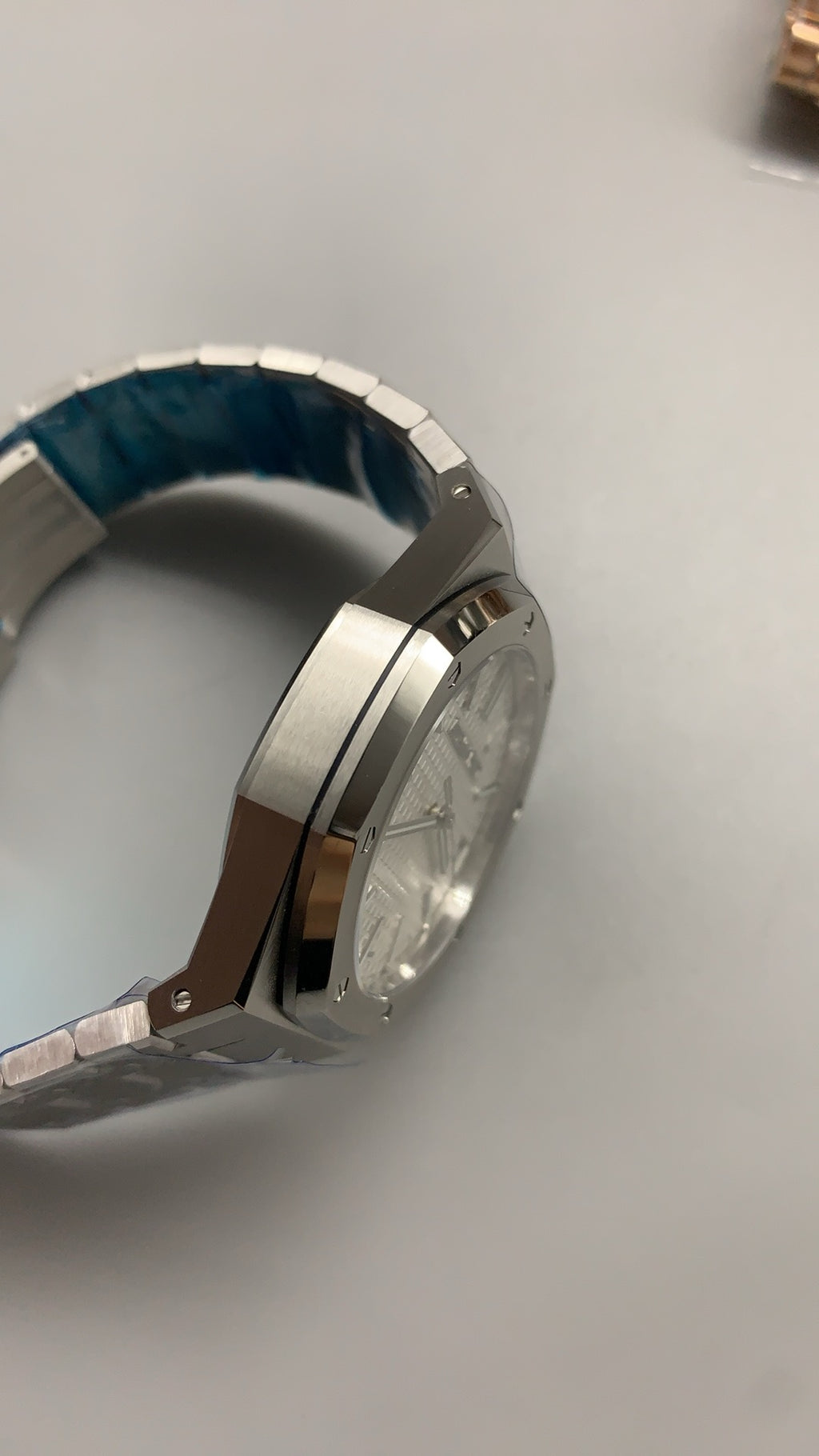 Audemars Piguet Royal Oak 15510ST | 41MM | ตัวเรือนสแตนเลสสตีล | หน้าปัดสีขาว | กลไกอัตโนมัติ Cal.4302