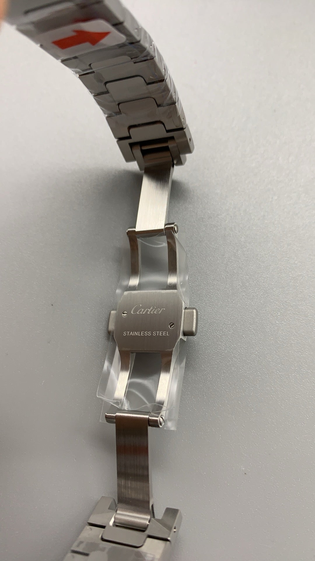 Cartier Santos de Cartier | ขนาด 35 มม. | ระบบอัตโนมัติ | ตัวเรือนสี่เหลี่ยม | สายหนัง / สายเหล็ก