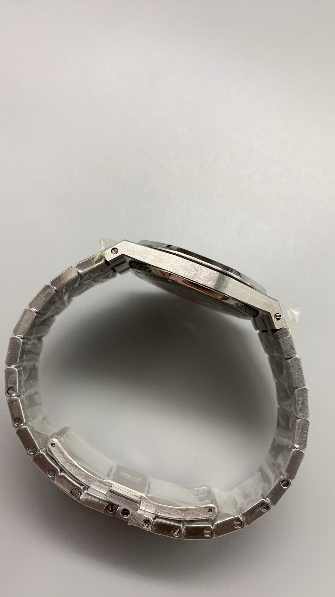 Audemars Piguet Royal Oak 33MM | ตัวเรือนสแตนเลสสตีล | หน้าปัดสีขาว | ระบบควอทซ์ (Quartz)