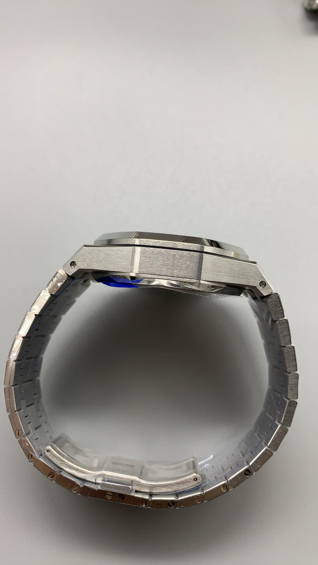 Audemars Piguet Royal Oak 26240ST | 41MM | ตัวเรือนสแตนเลสสตีล | หน้าปัดสีม่วง | จับเวลา Chronograph | กลไกอัตโนมัติ Cal.4401