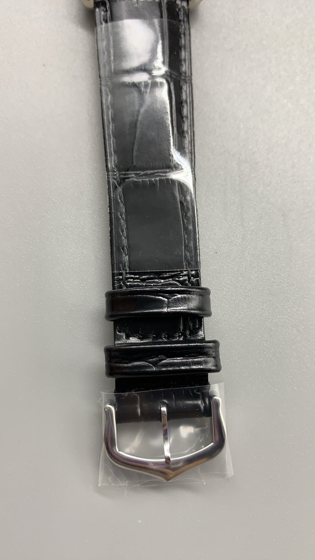 Cartier Tank Must | ขนาดกลาง 33×25 มม. | สายหนัง | ควอตซ์