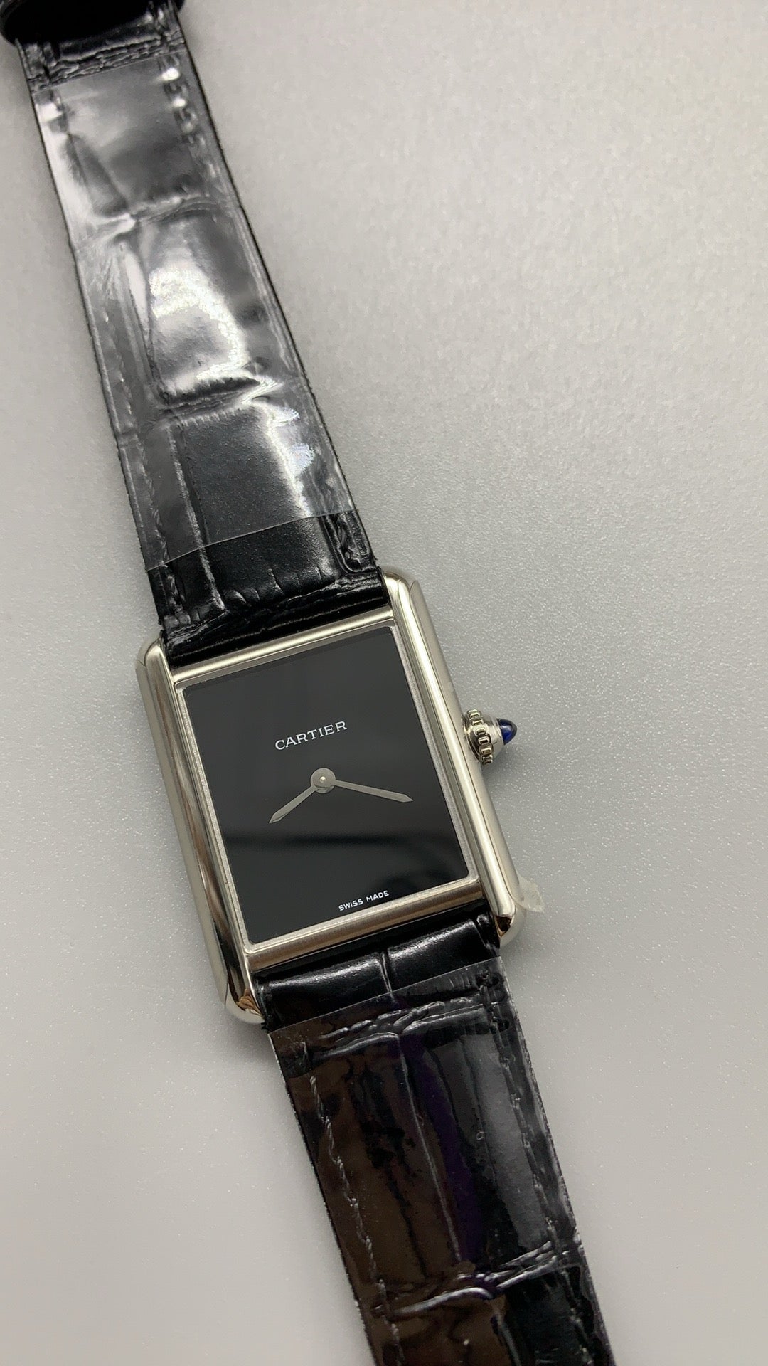 Cartier Tank Must | Medium 33×25 mm | Leather Strap | Quartz