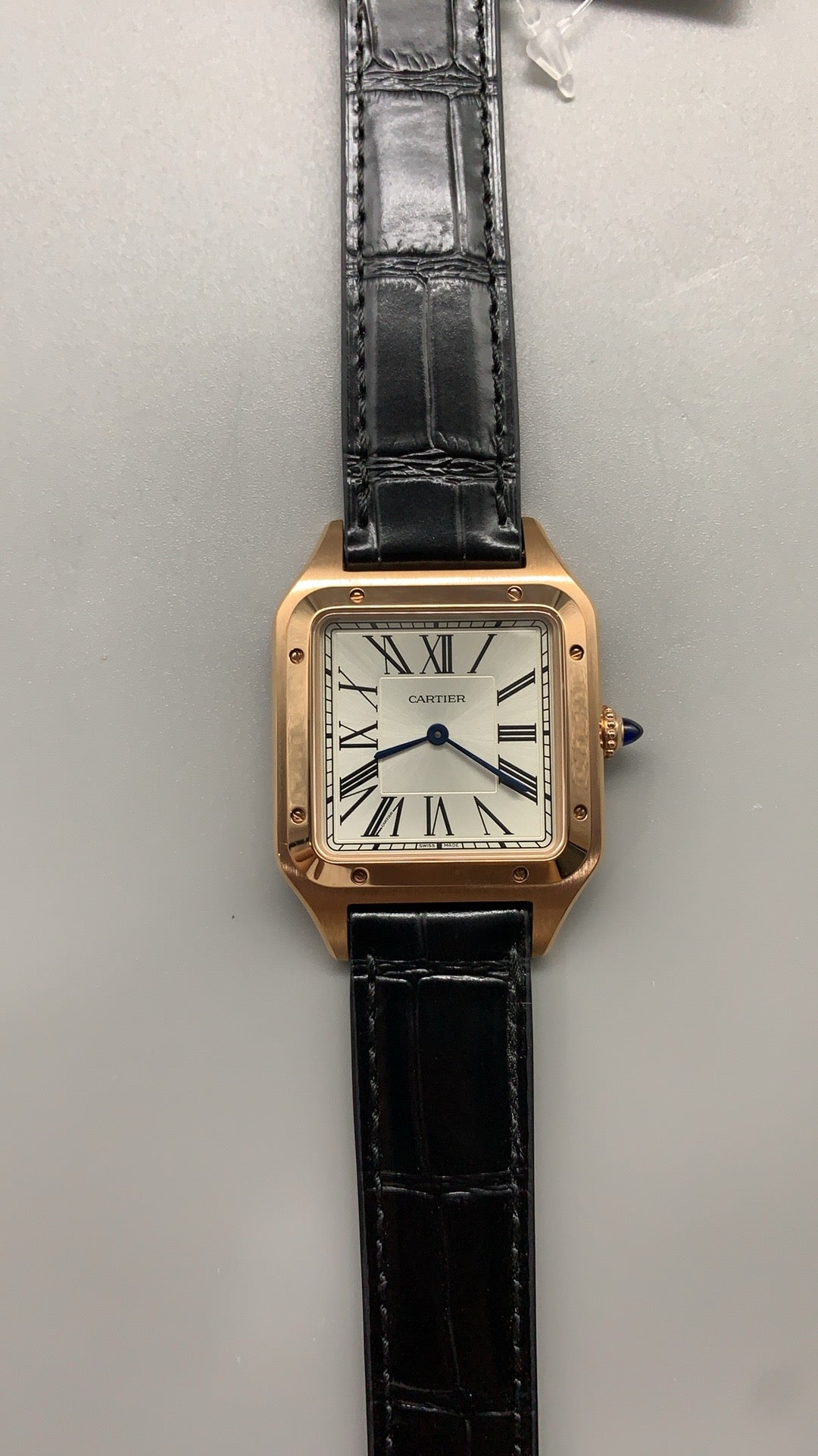 Cartier Tank Louis Dumont | Medium size 43×31 mm | Rose gold case | Leather strap | Automatic movement
