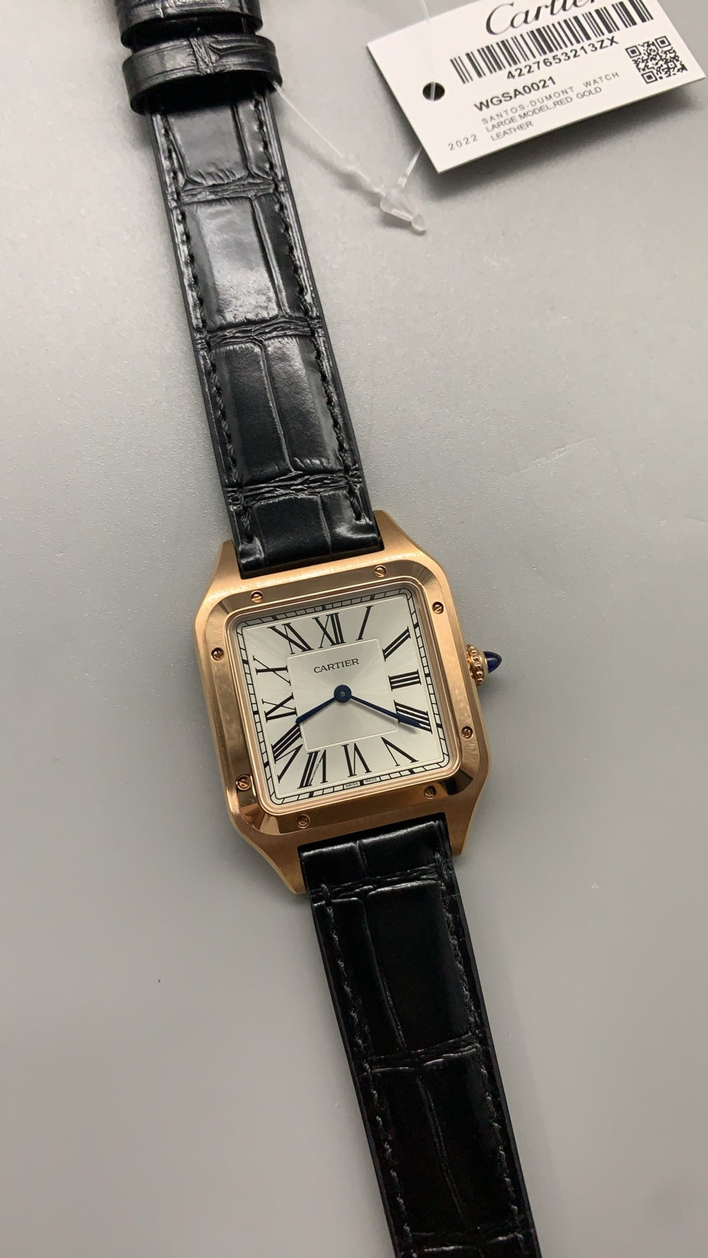 Cartier Tank Louis Dumont | ขนาดกลาง 43×31 มม. | ตัวเรือนโทนโรสโกลด์ | สายหนัง | กลไกอัตโนมัติ