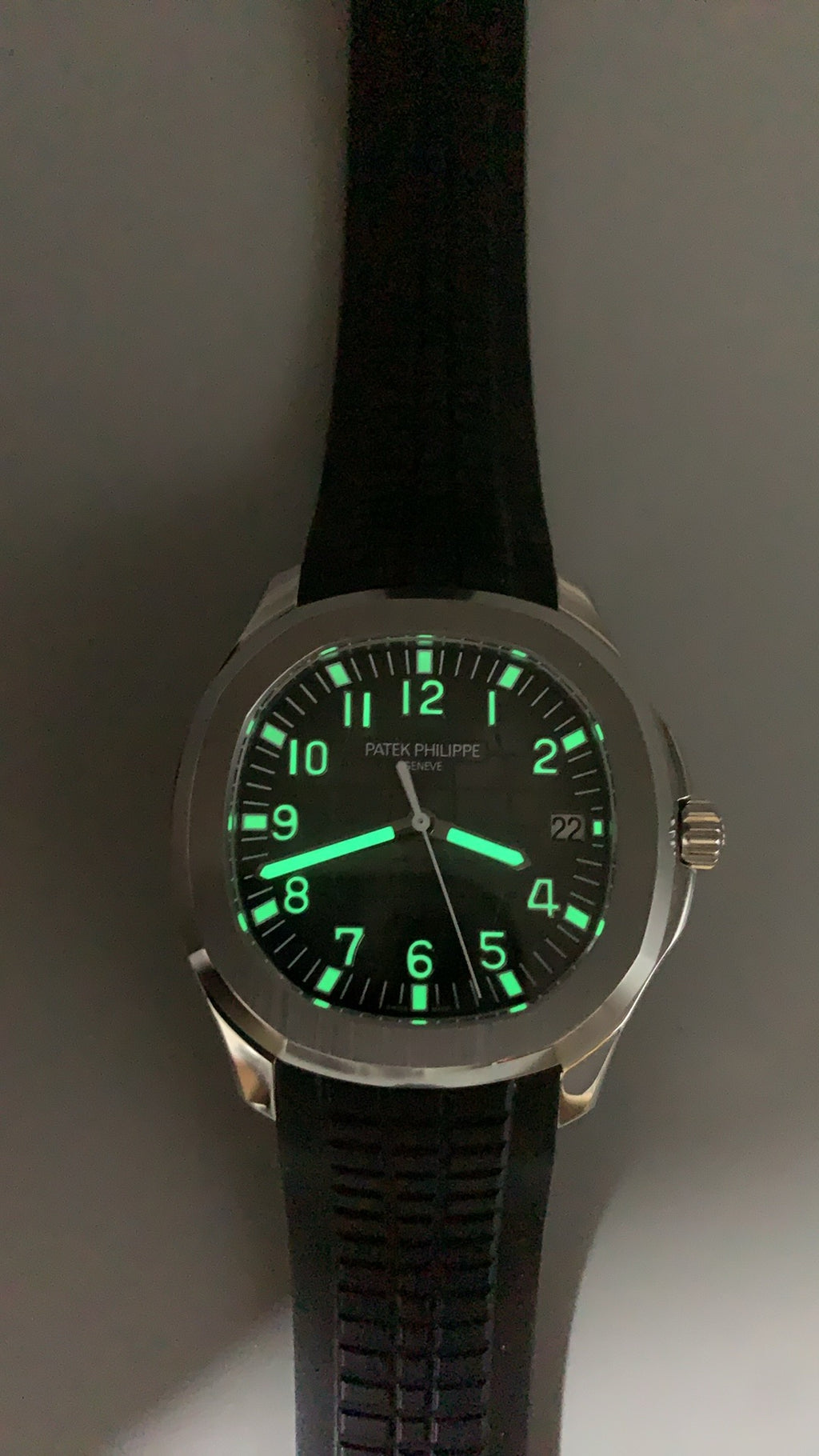 Patek Philippe Aquanaut 5167 | 40MM | หน้าปัดสีดำลายตาราง | สายยาง | กลไกอัตโนมัติ Cal.324 S C