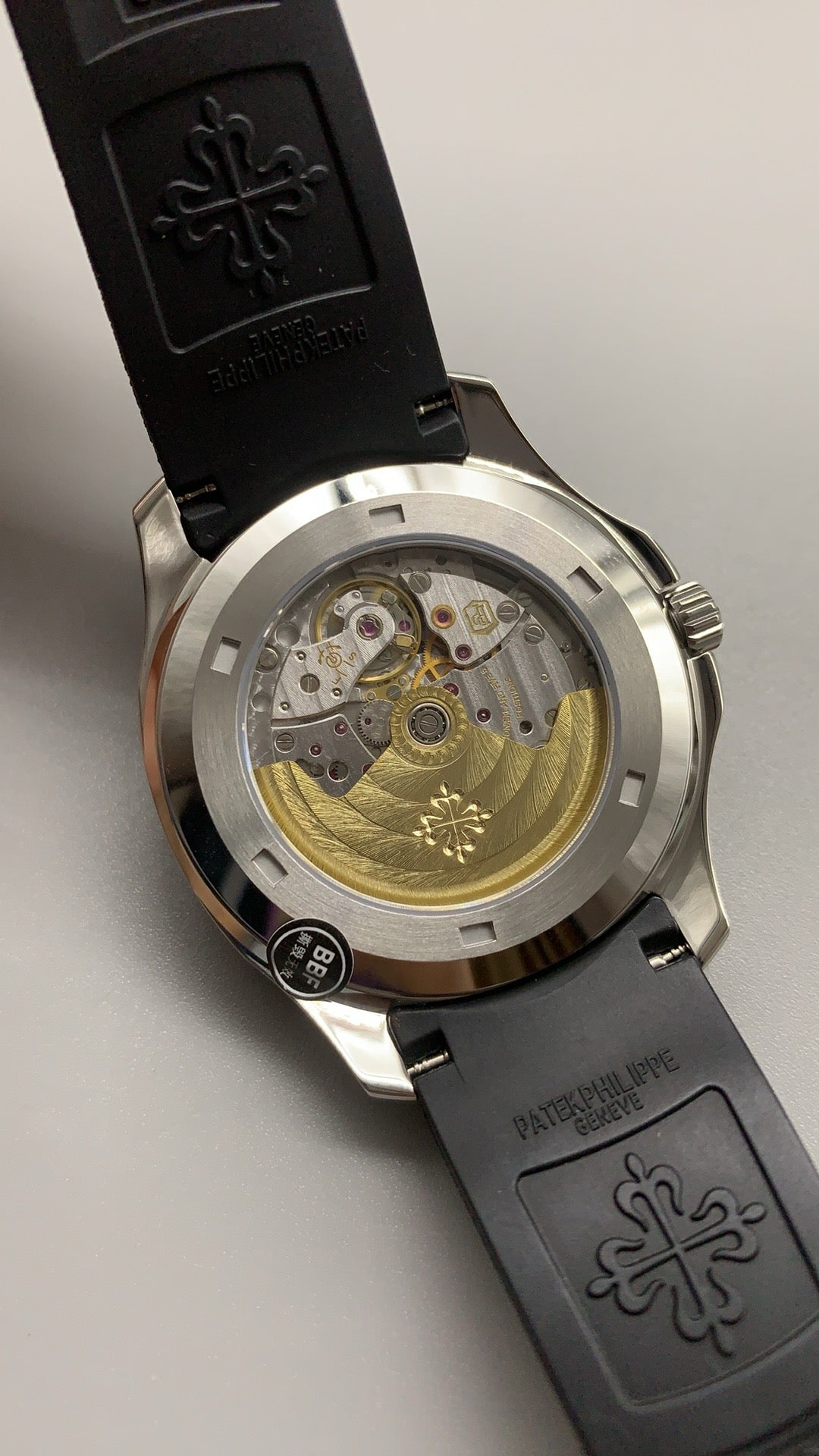 Patek Philippe Aquanaut 5167 | 40MM | หน้าปัดสีดำลายตาราง | สายยาง | กลไกอัตโนมัติ Cal.324 S C