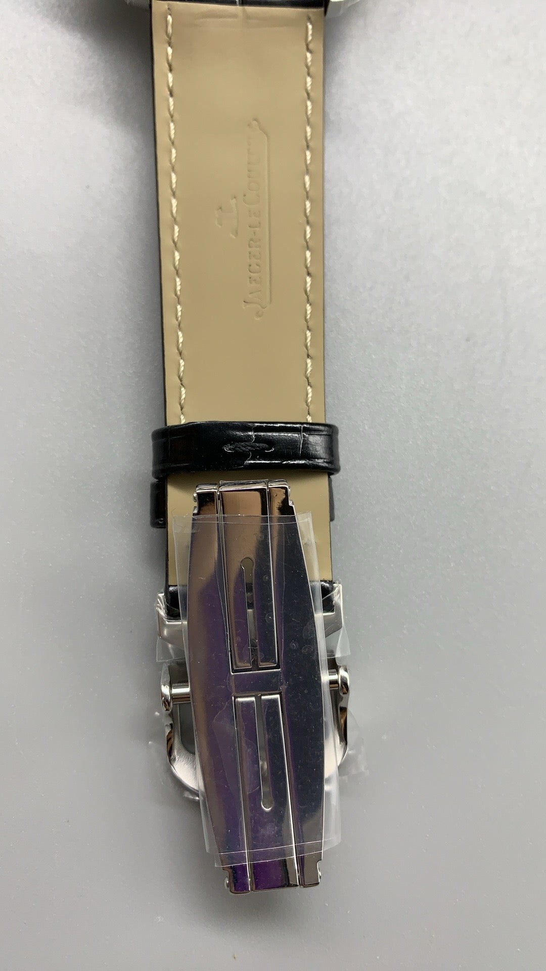 Jaeger-LeCoultre Master Geographic | 39MM | Stainless Steel Case | World Time + Second Time Zone | Silver Dial | Black Alligator Strap | Automatic Movement Cal.939A/1