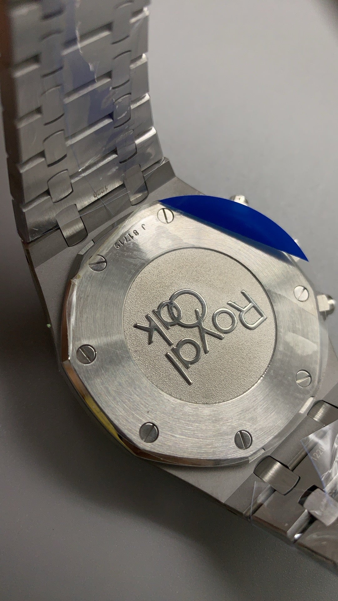 Audemars Piguet Royal Oak 26331ST | 41MM | ตัวเรือนสแตนเลสสตีล | หน้าปัดสีน้ำเงิน | จับเวลา Chronograph | กลไกอัตโนมัติ Cal.2385