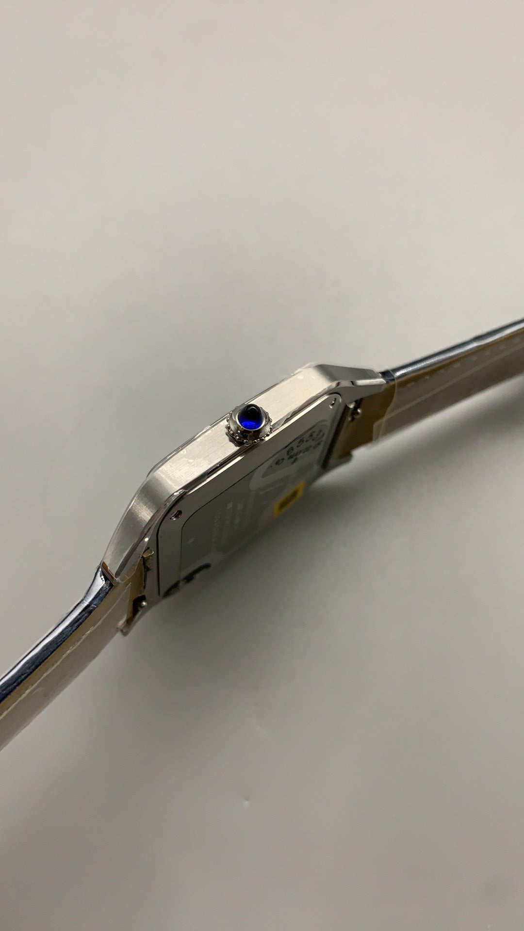 Cartier Tank Louis Dumont | Medium size 43×31 mm | Leather strap | Automatic