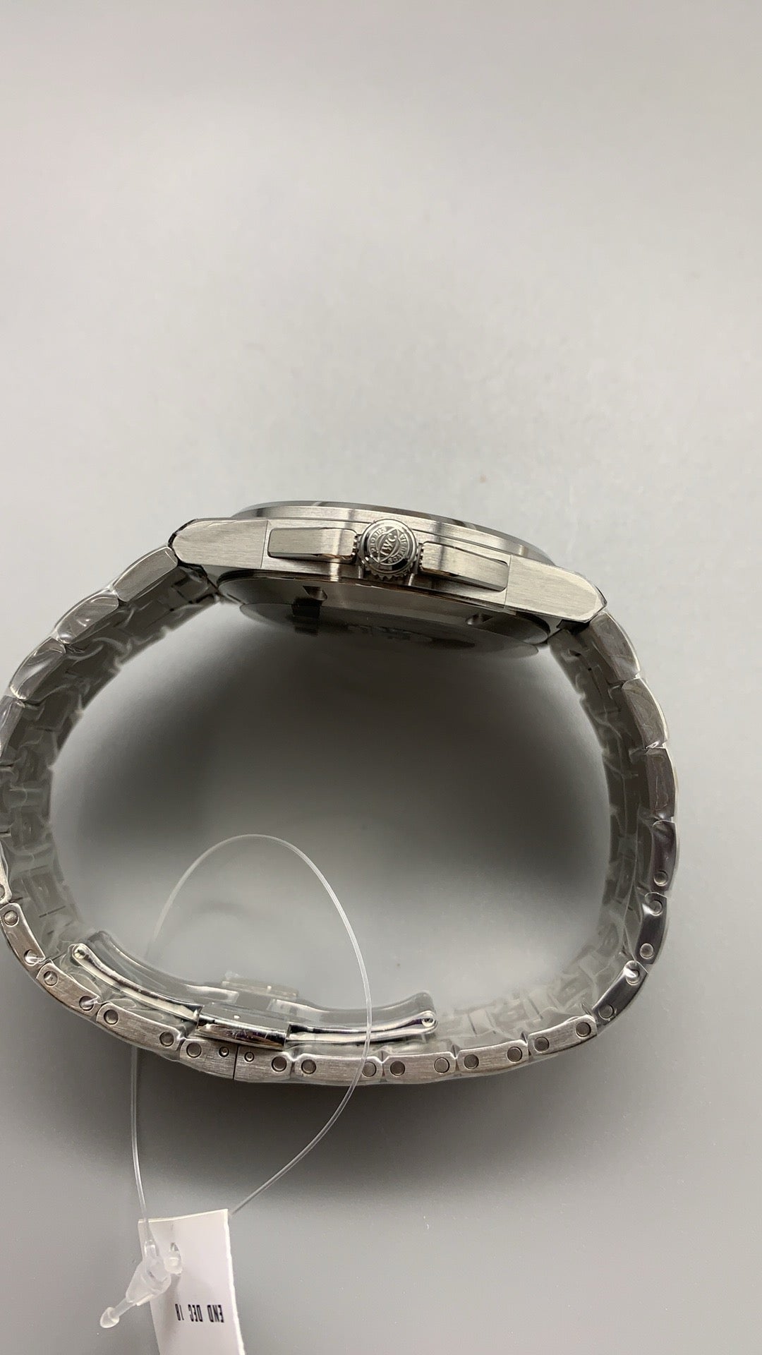 IWC Ingenieur Automatic 40 | 40MM | ตัวเรือนสแตนเลสสตีล | ฟังก์ชันวันที่ | หน้าปัดสีขาว | สายเหล็กสแตนเลส | กลไกอัตโนมัติ Cal.32111