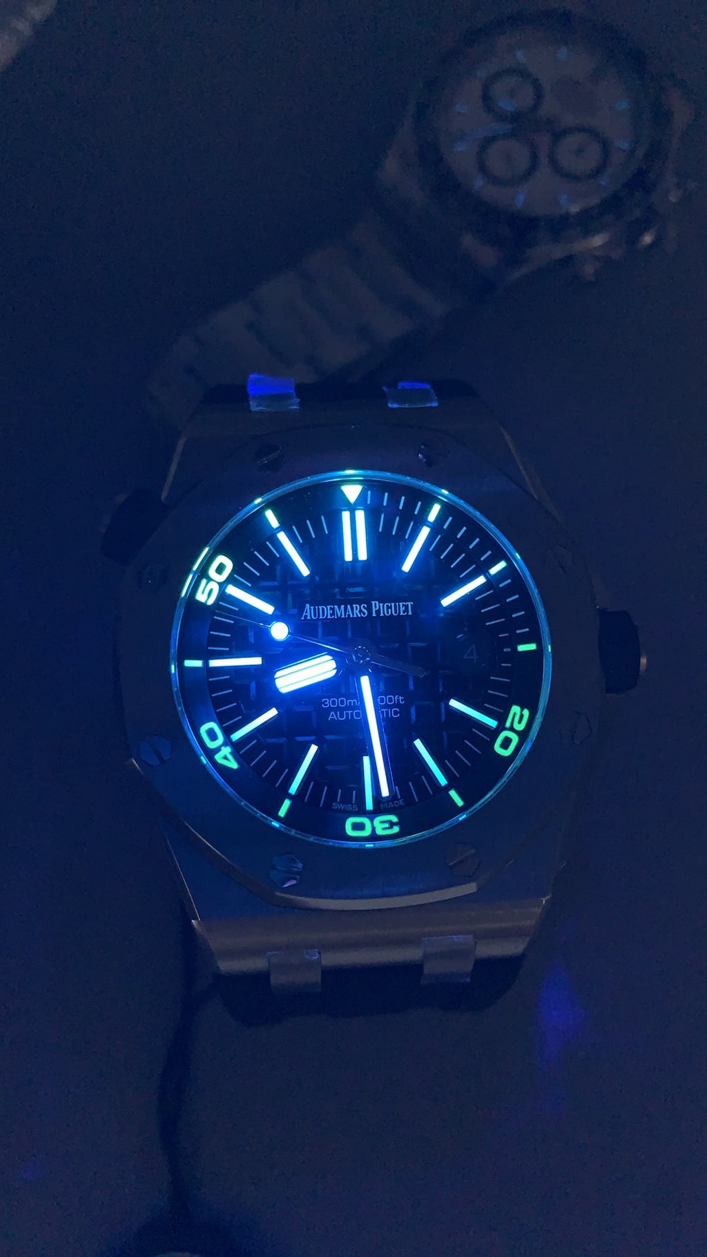 Audemars Piguet Royal Oak 15730ST | 41MM | ตัวเรือนสแตนเลสสตีล | หน้าปัดไล่เฉดสีรุ้ง (Mystery Dial) | กลไกอัตโนมัติ Cal.4302