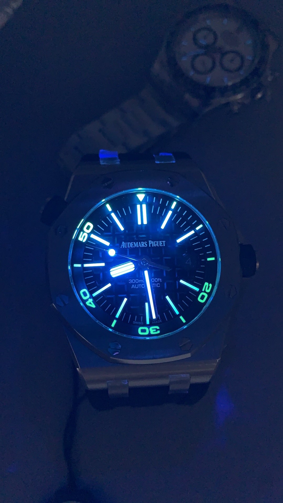 Audemars Piguet Royal Oak 15730ST | 41MM | ตัวเรือนสแตนเลสสตีล | หน้าปัดไล่เฉดสีรุ้ง (Mystery Dial) | กลไกอัตโนมัติ Cal.4302